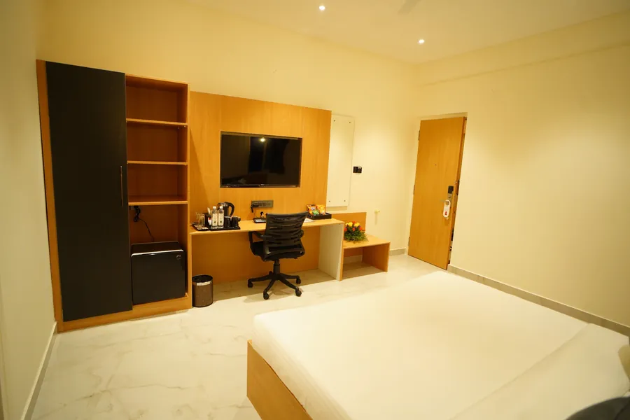 Work desk, wardrobe and TV